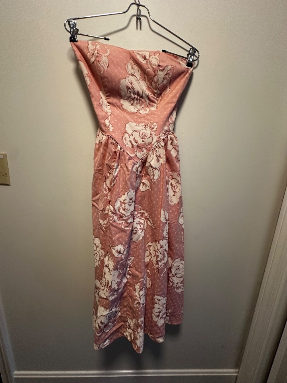 Vintage Juniors Strapless Dress Byer Too! Size 5 Mauve and Cream Cotton/Poly